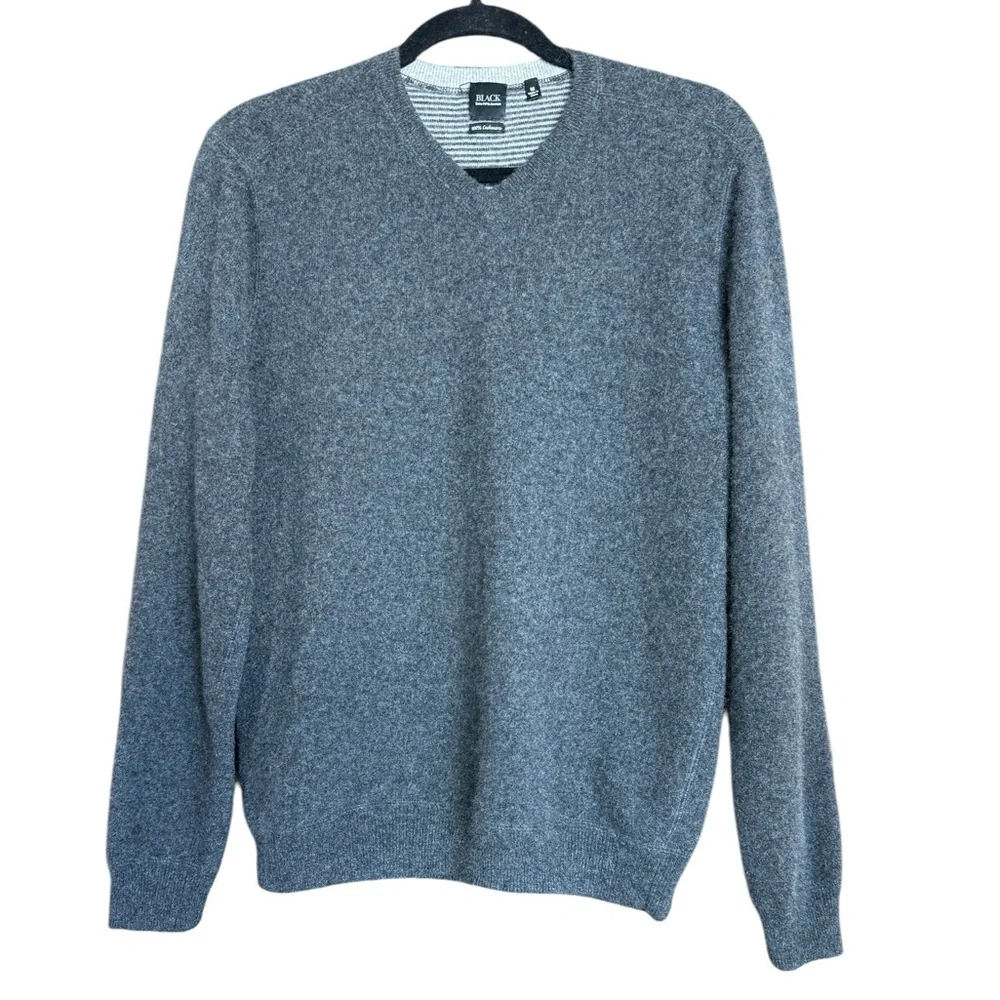 Saks Fifth Avenue Black Label 100% Cashmere V Neck Sweater Gray M